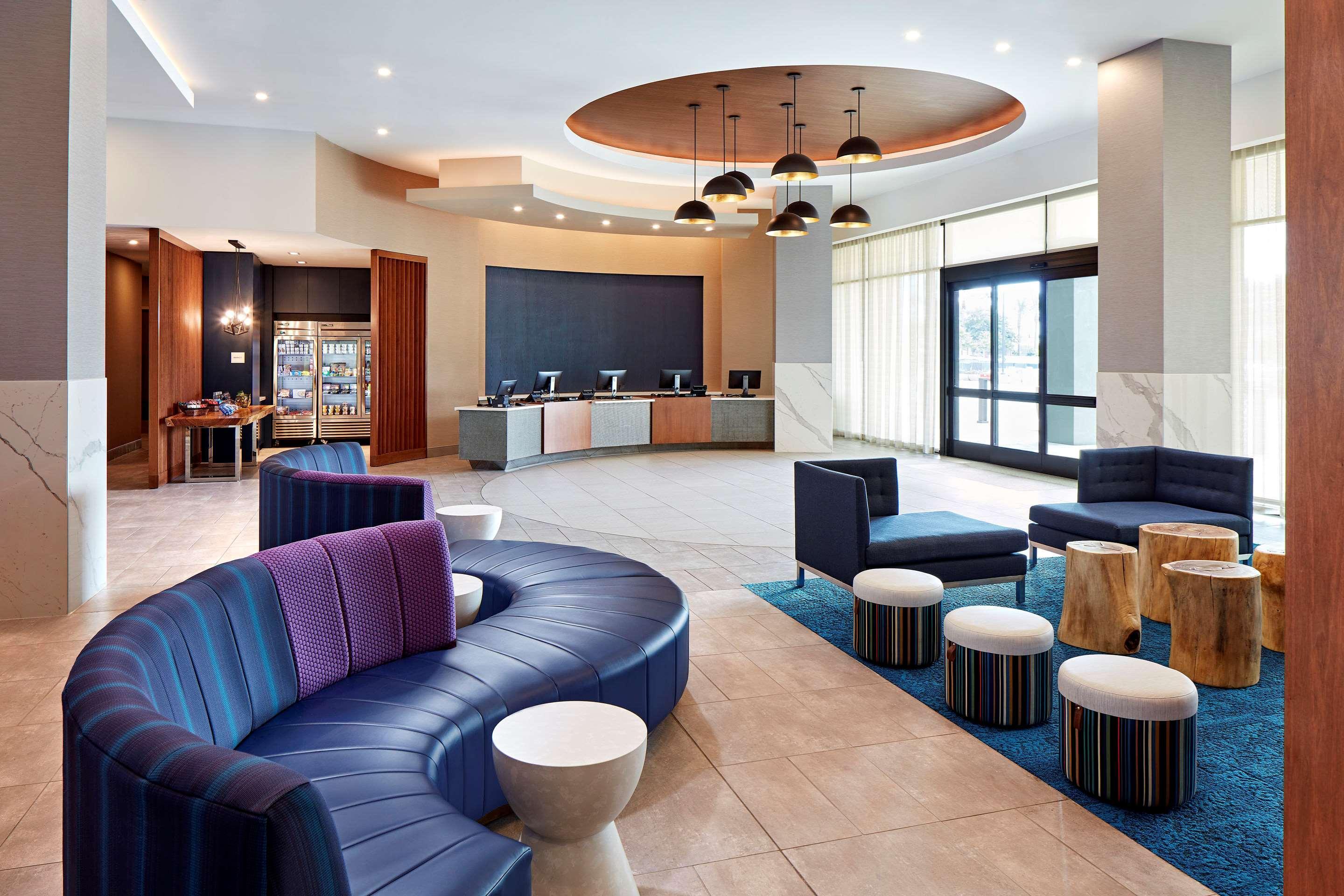 Cambria Hotel & Suites Anaheim Resort Area Exterior foto